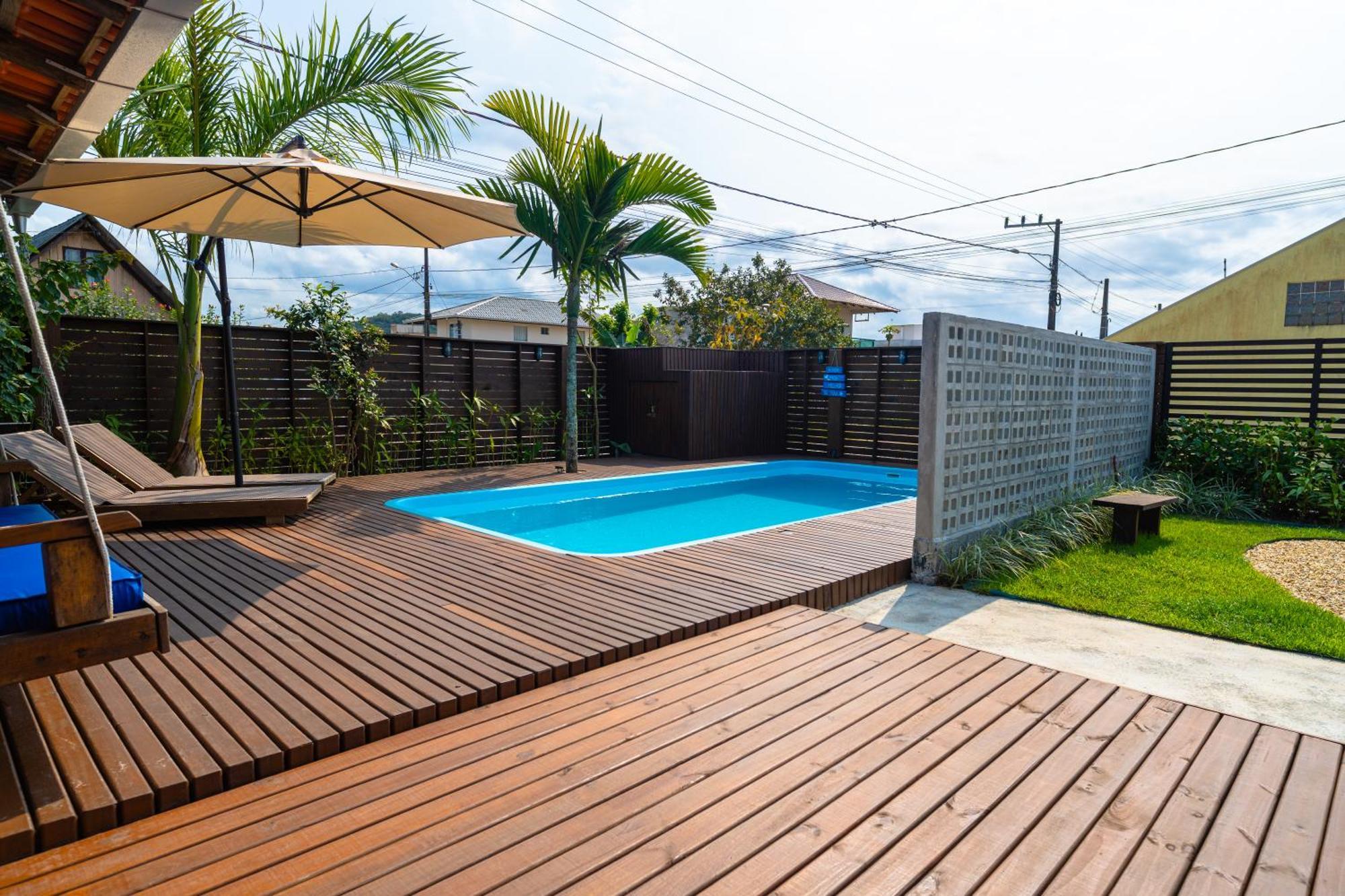 Casa Com Varanda Incrivel - Sinuca, Pepolim, Piscina, Praca De Fogo - Proximo Ao Parque Beto Carrero World *